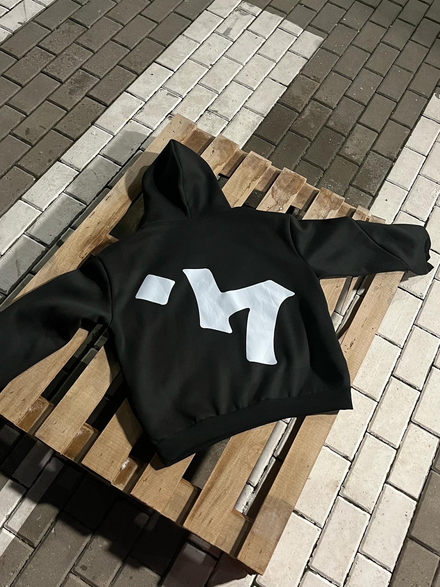 PASSENGER HOODIE