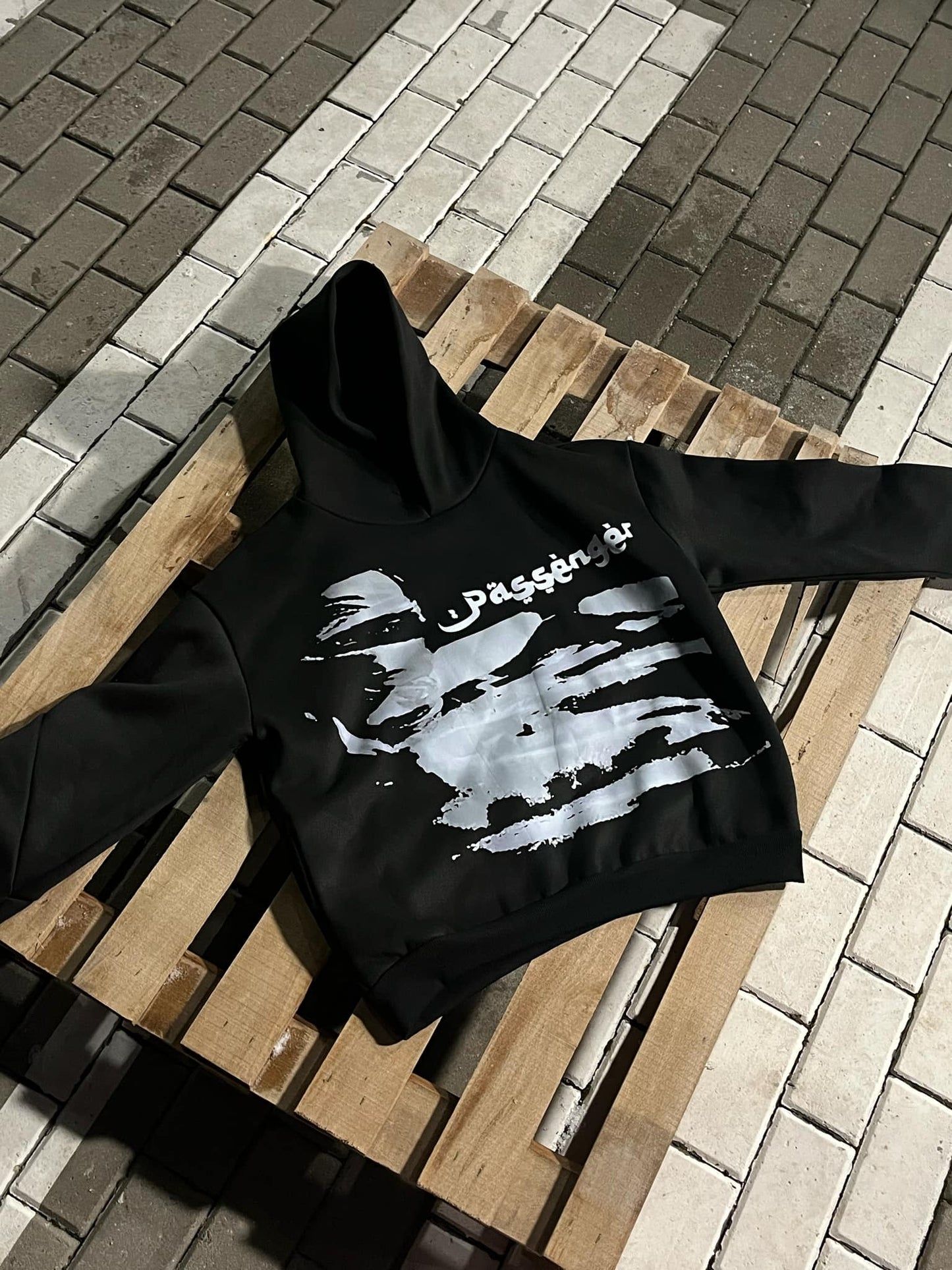 PASSENGER HOODIE